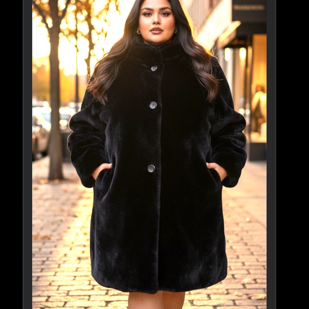 Vintage‎ MobWife Black Faux Fur Coat